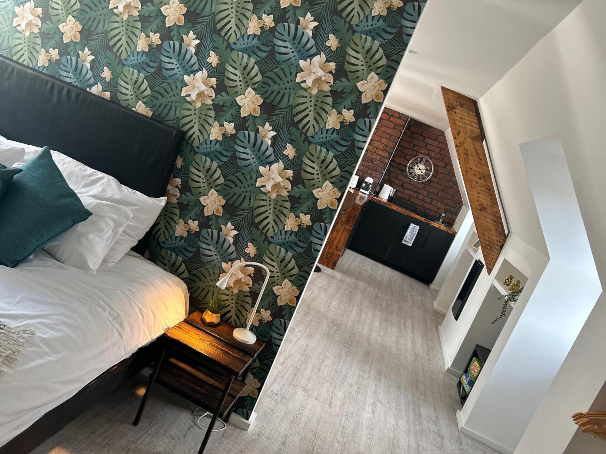 Cardiff Arms Bistro & Hotel Treorky ภายนอก รูปภาพ